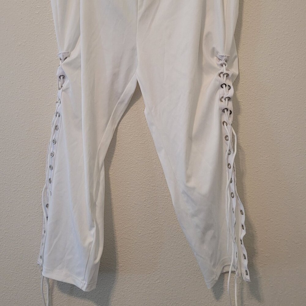 Dressfo - Picture 3 of 4